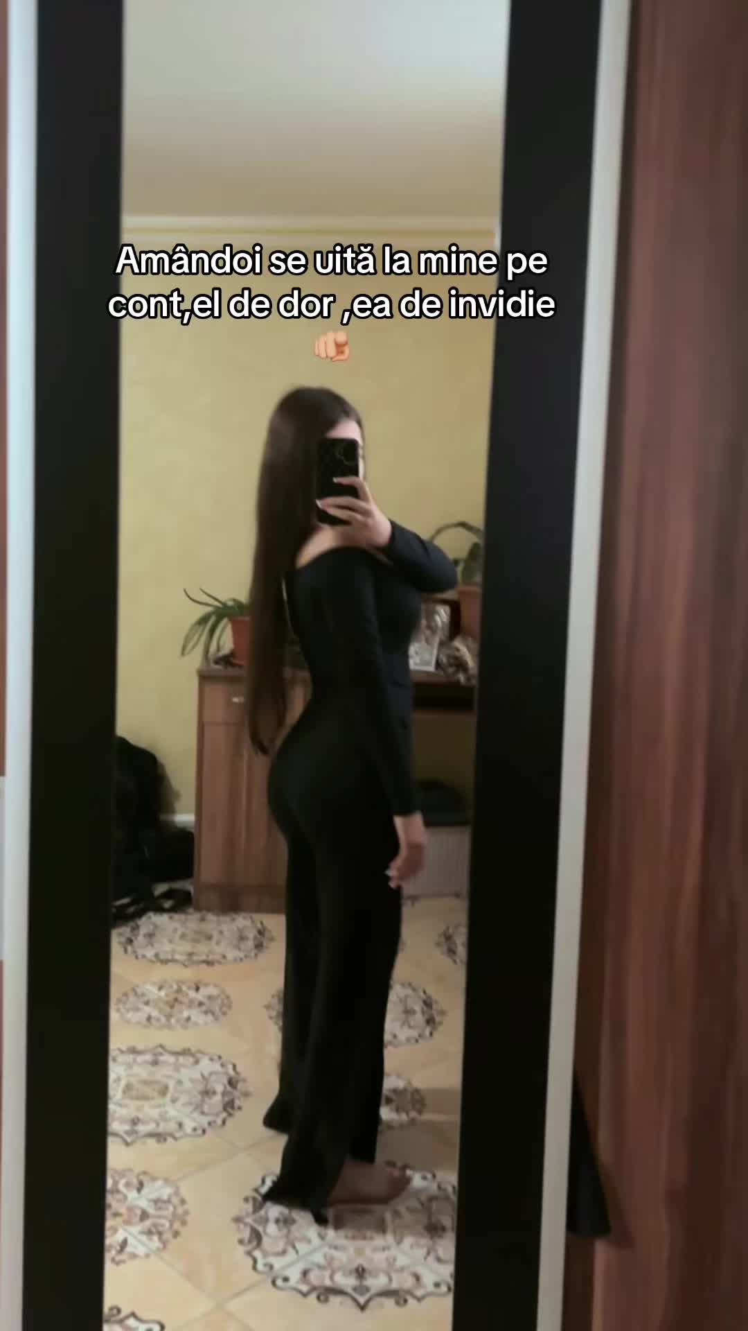 @𝓒𝓻𝓲𝓼𝓽𝓲𝓷𝓪