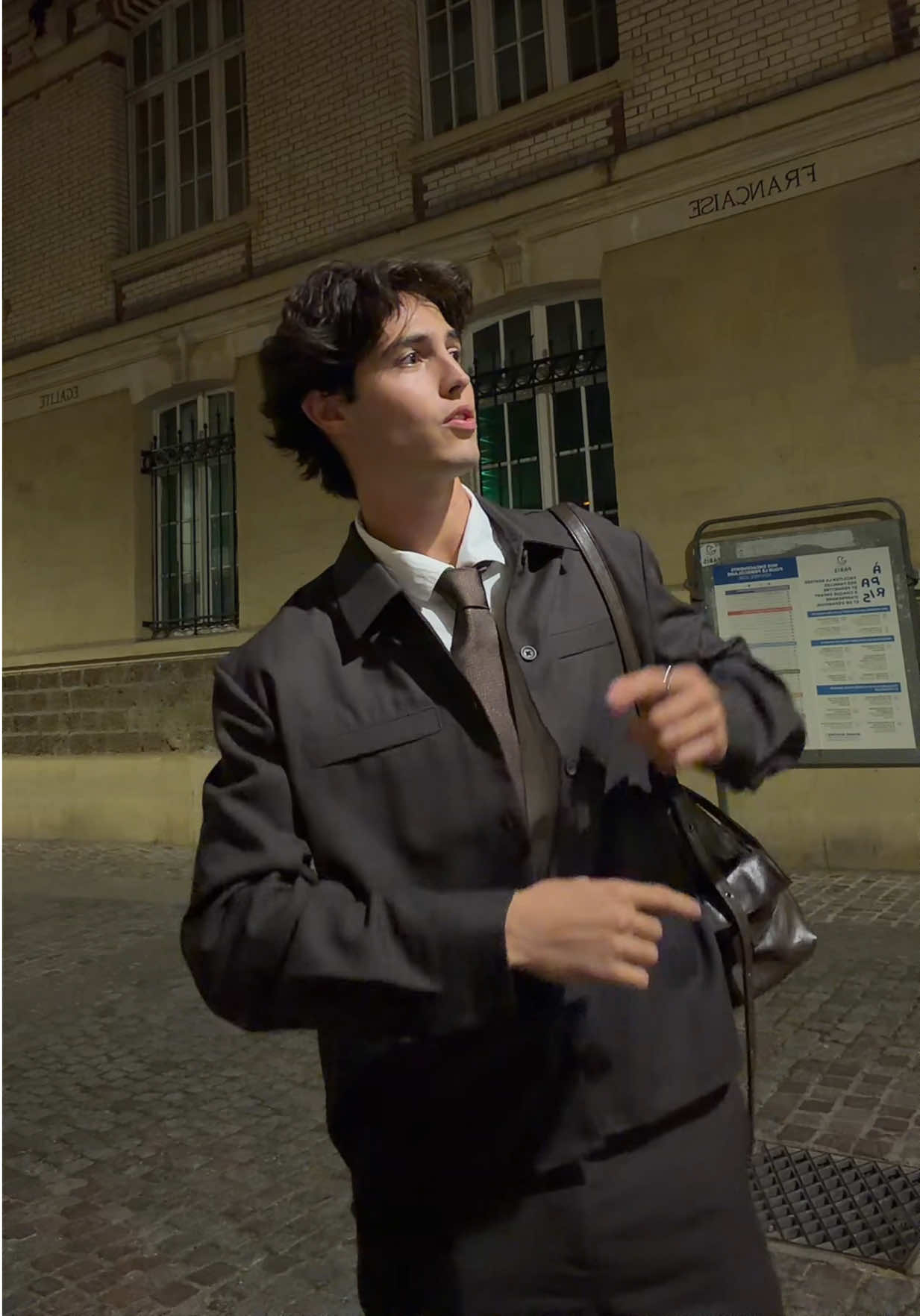 @No&eacute;