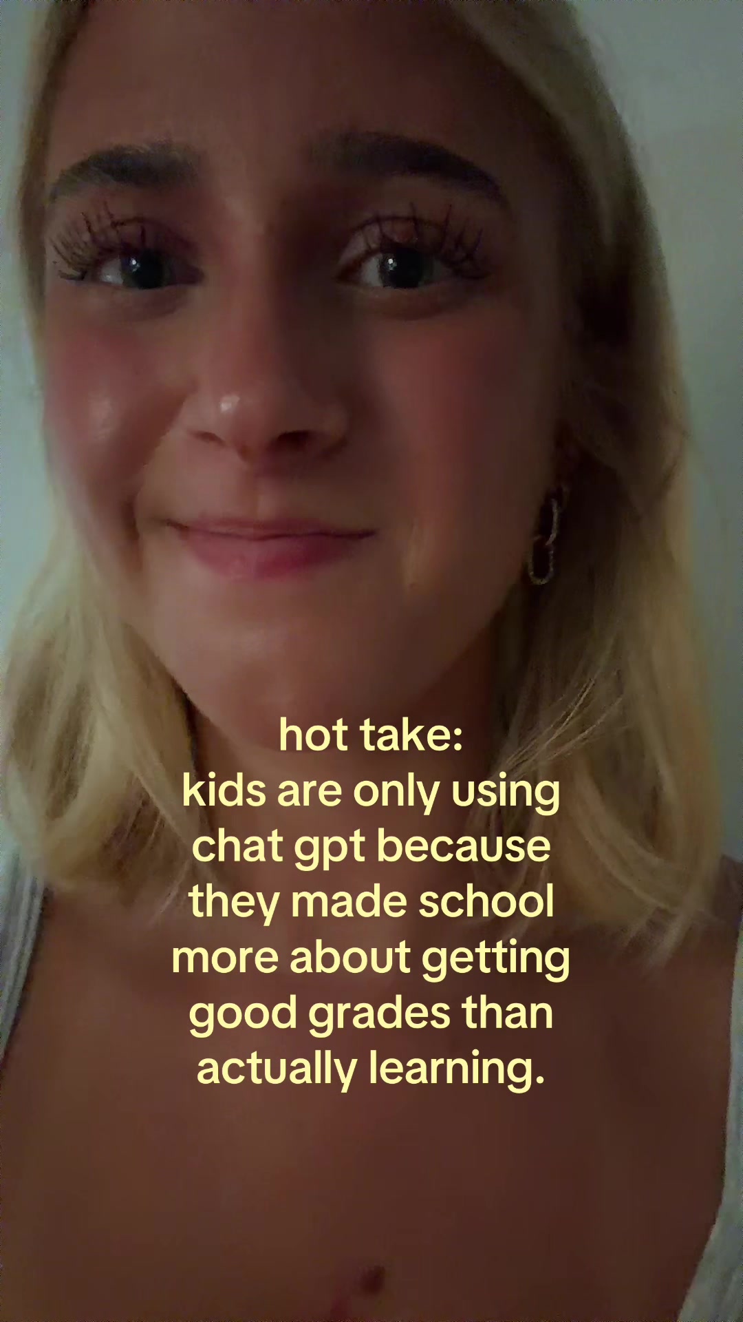 @theelliebarker