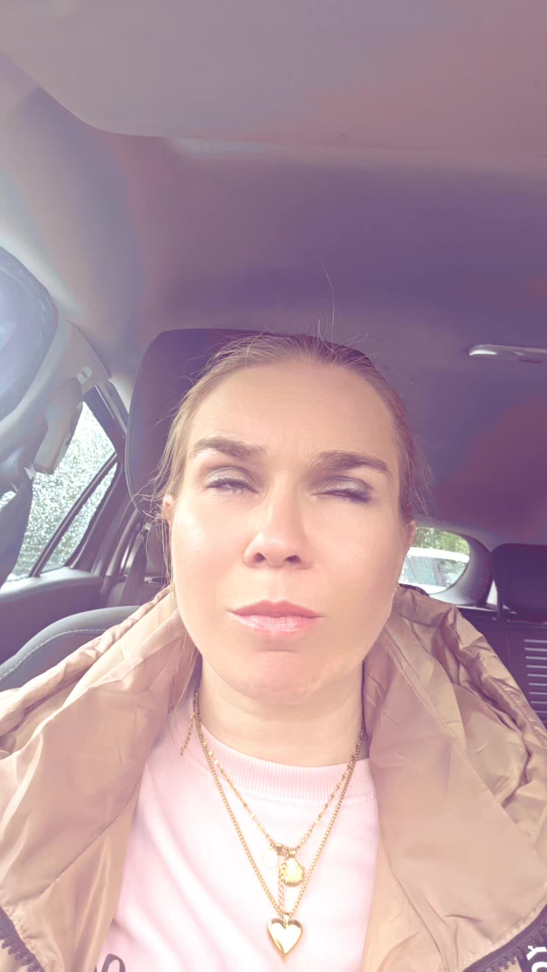 @Caro