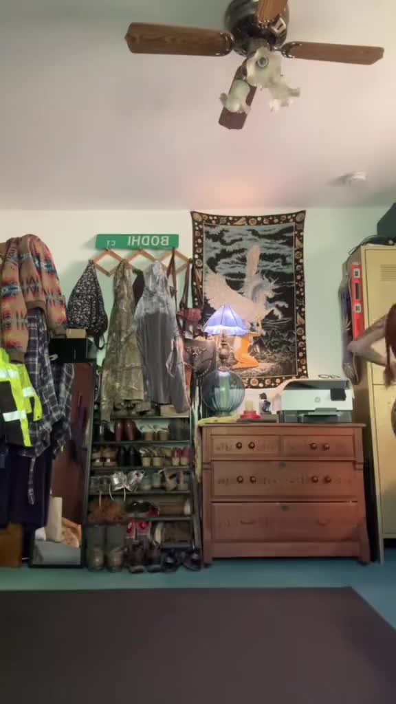 @Henrietta Broomstick 🔮🦌🌲