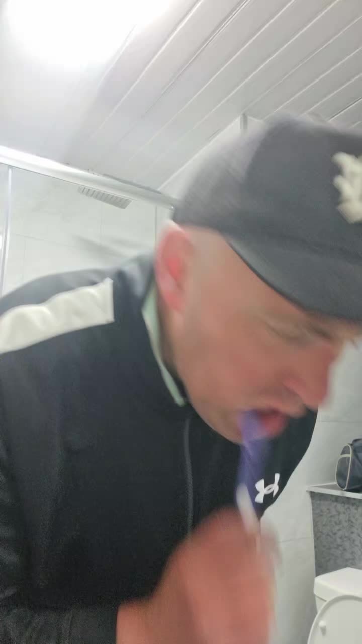 @Genuineseansaundersworld