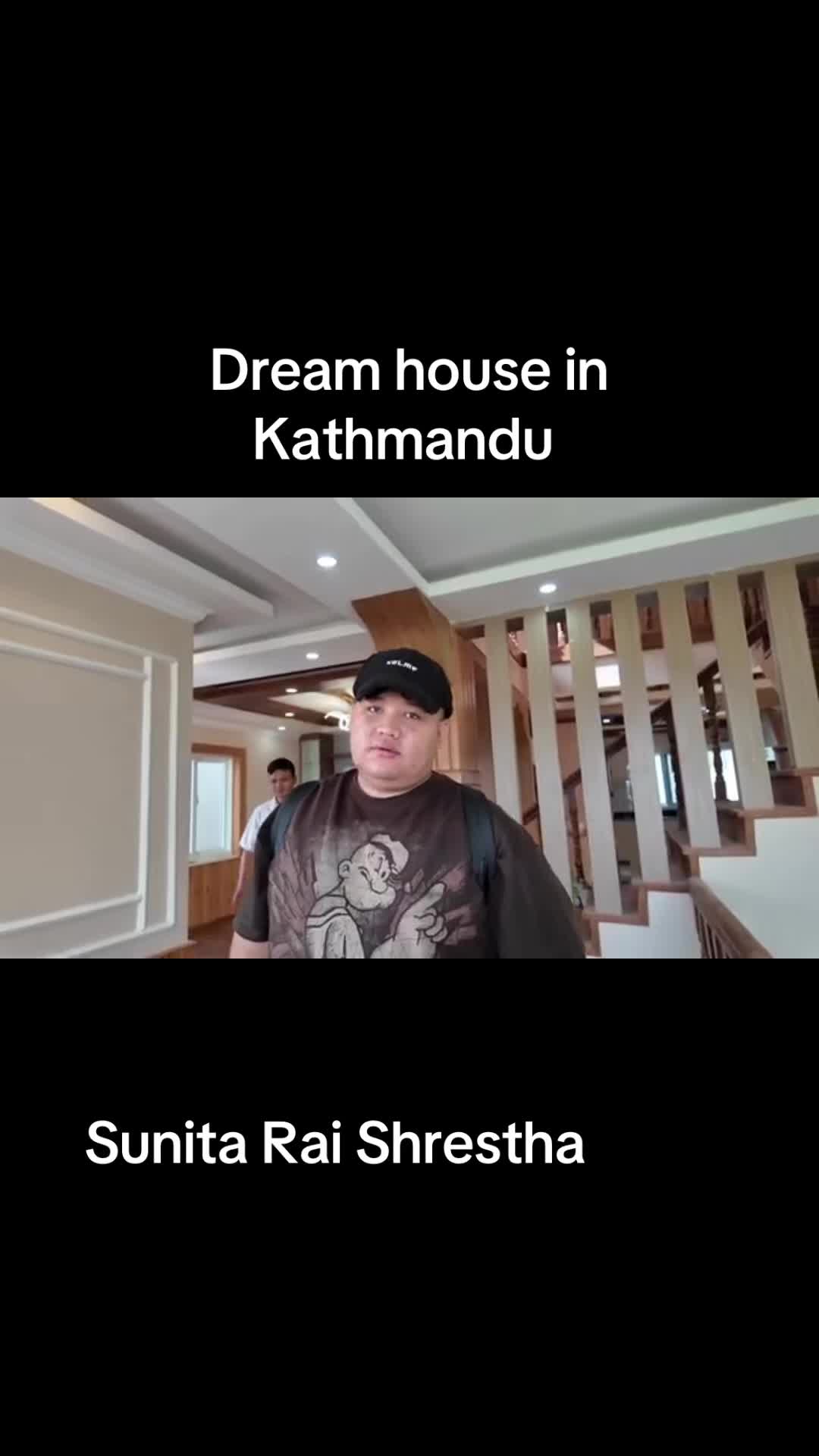 @Nepali Female vlogger