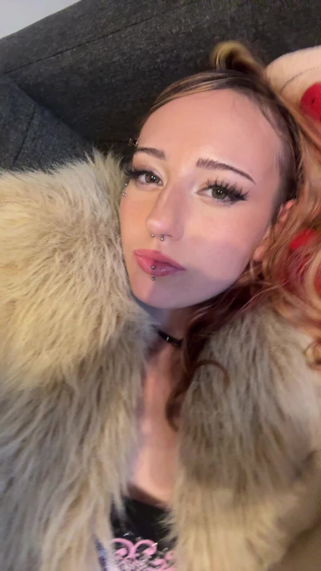 @Issylengdoeee