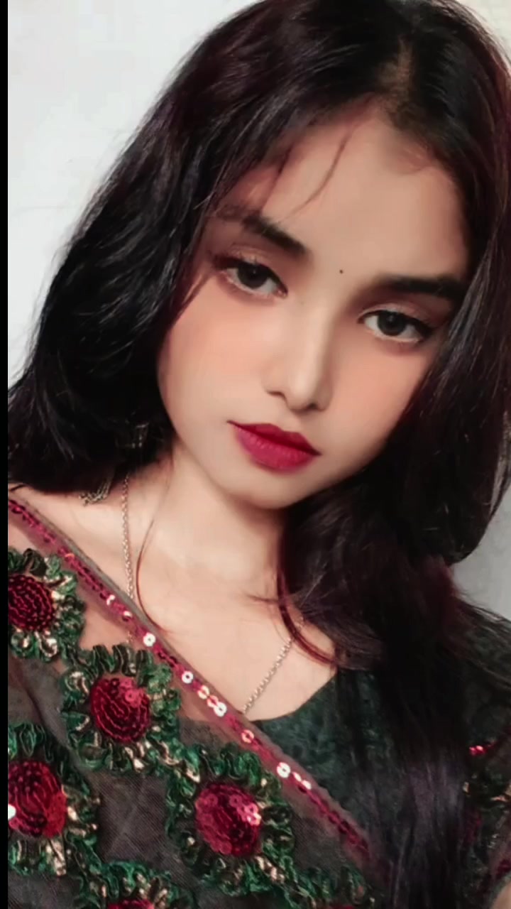 @🖤 Meghu :) 🖤