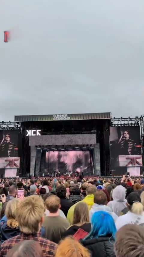 @lea🖤