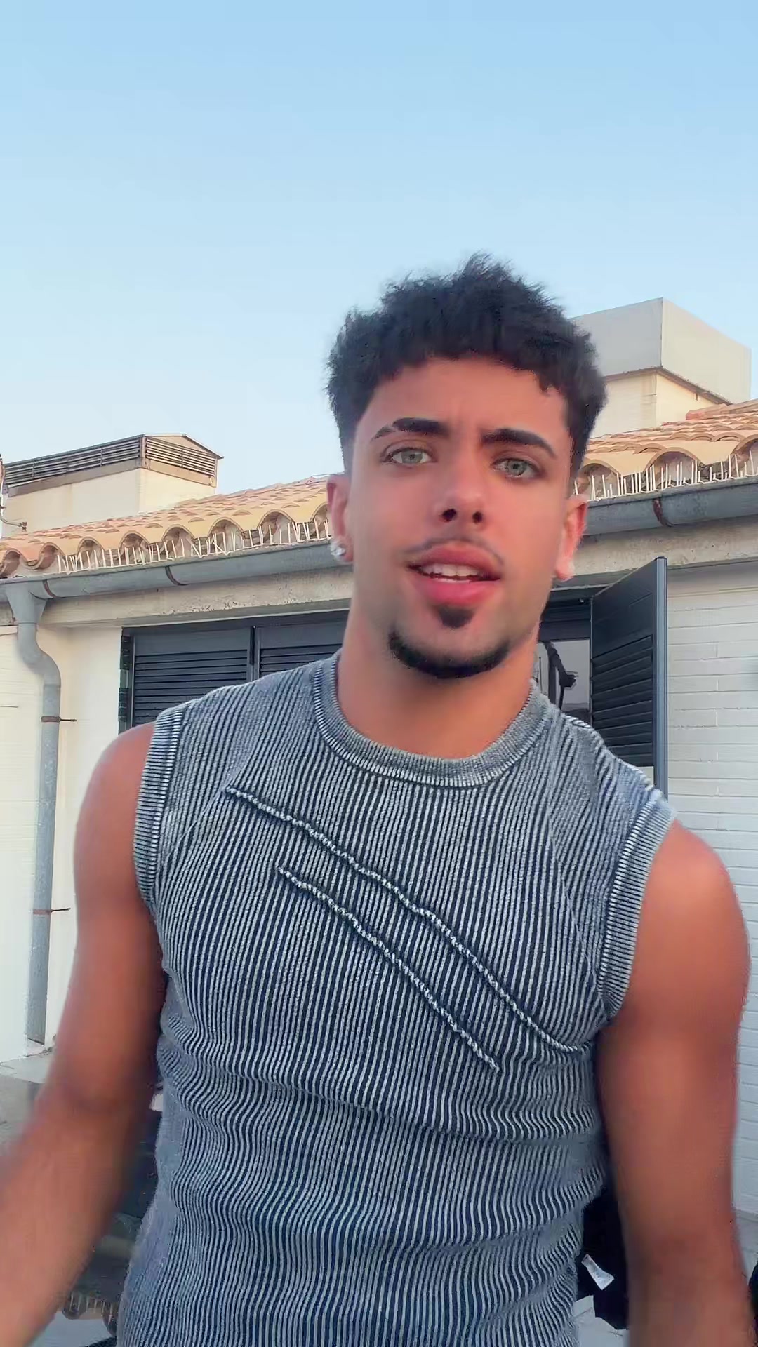 @Alex Méndez