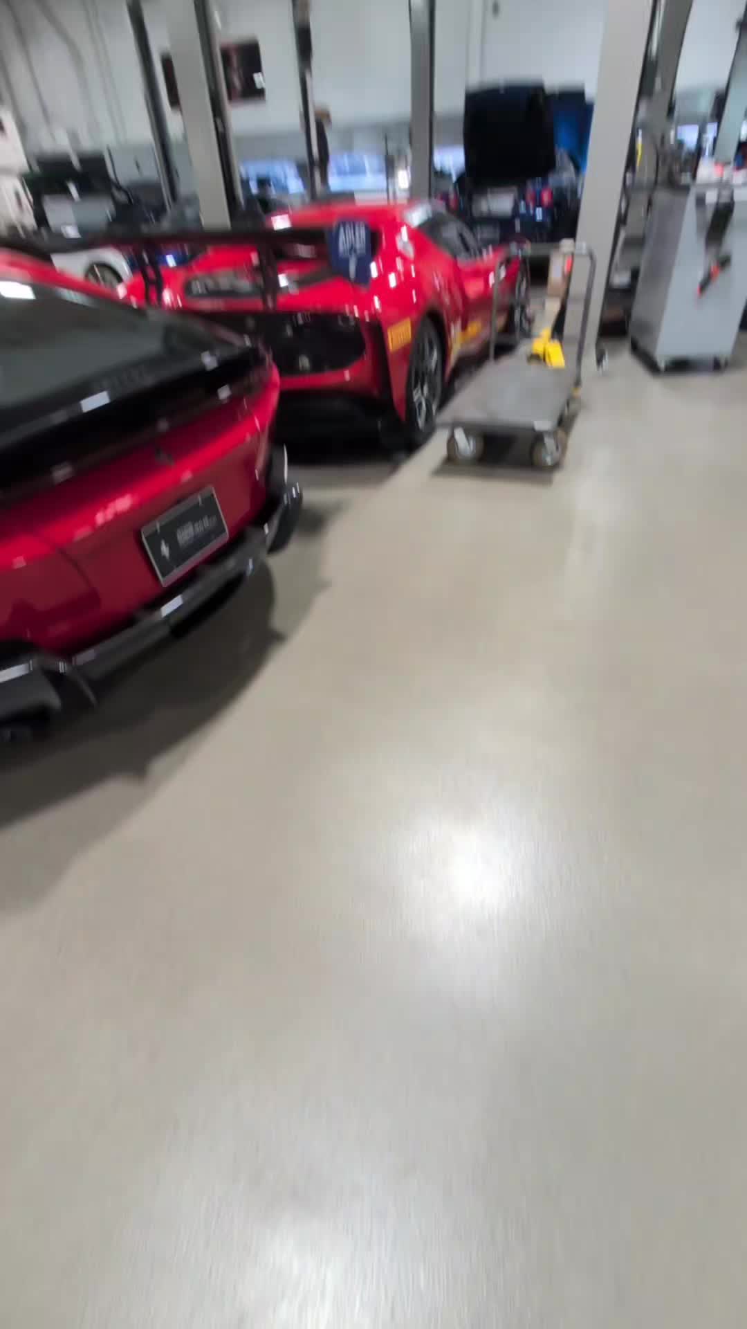 @𖣂
