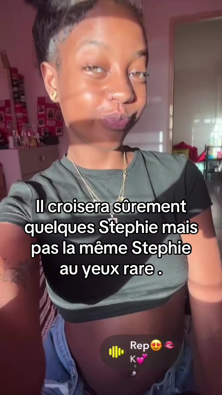 @Stephie’’✨