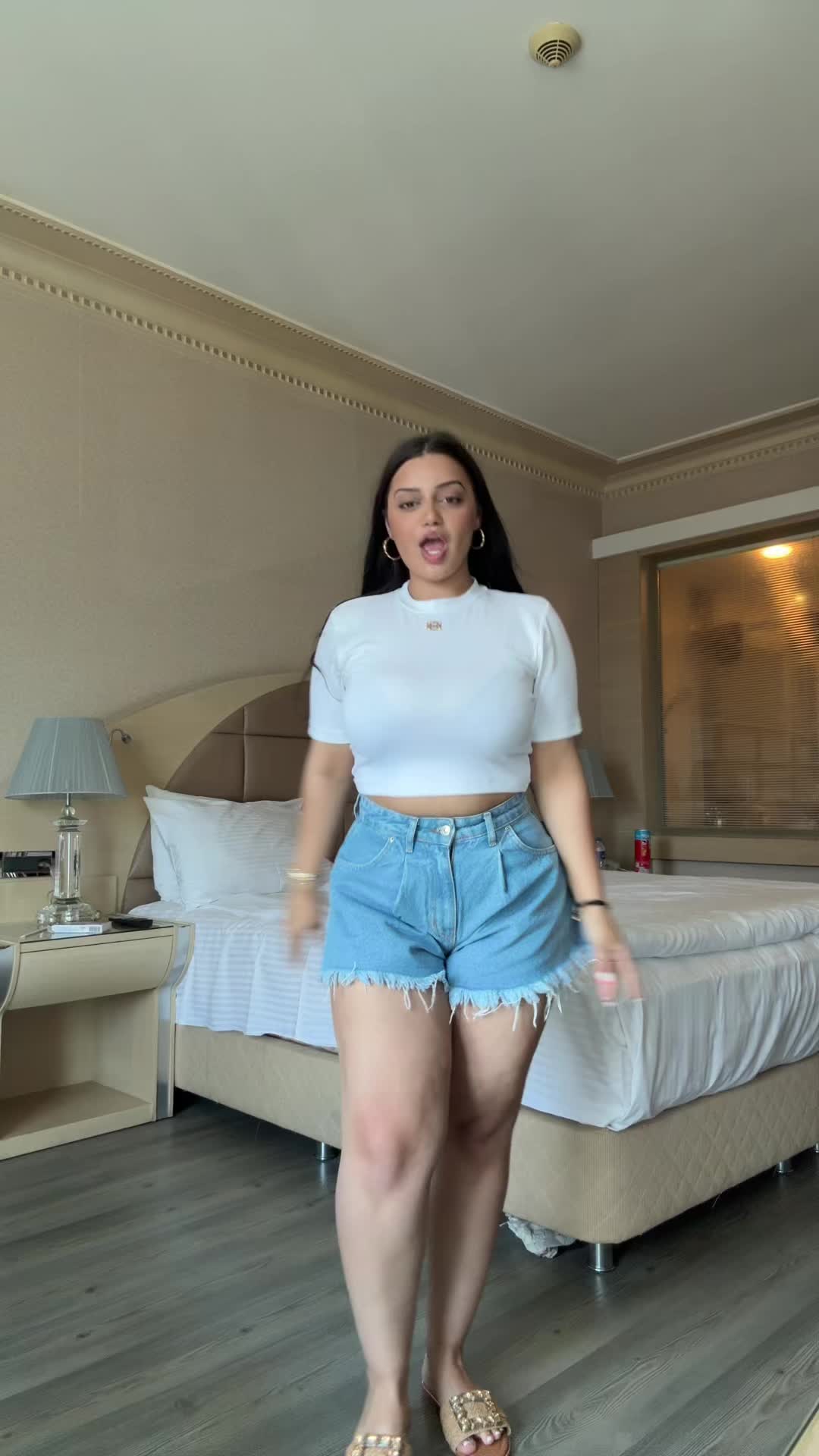 @Ralu🥰🦋