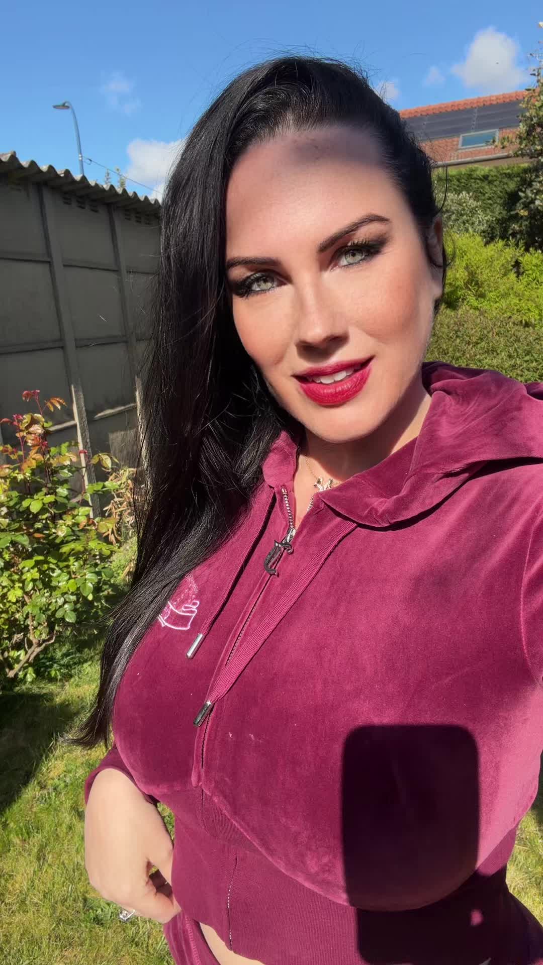 @Titi