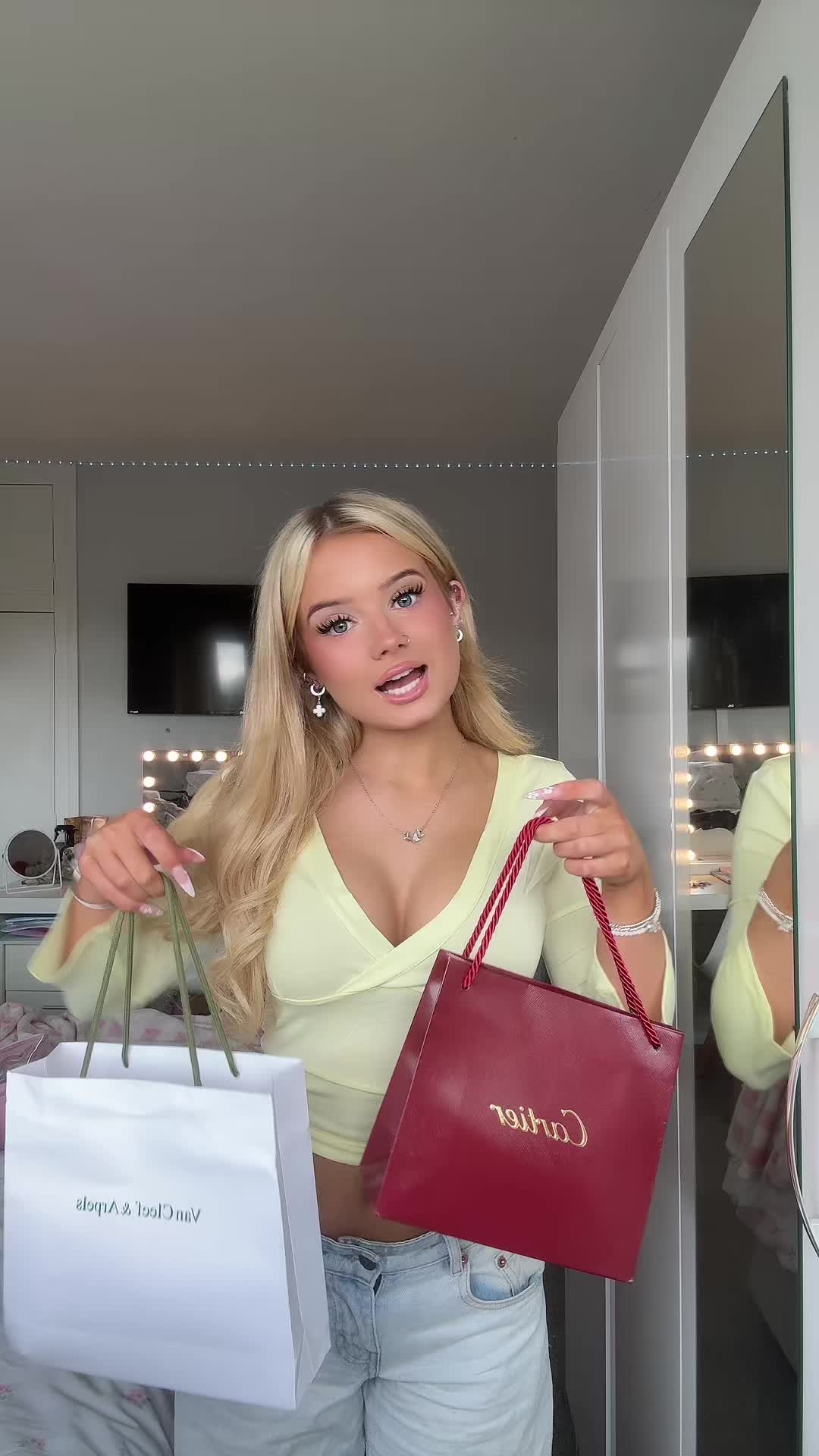 @ellieann