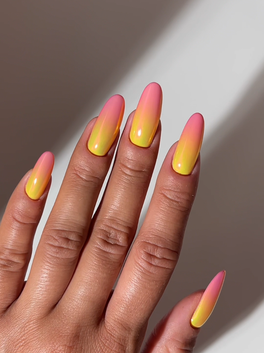 @Daily Nail Inspo Curated ✨️