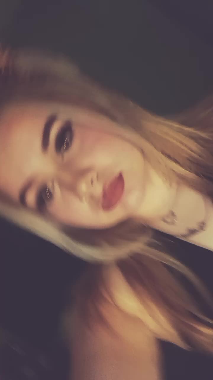 @Willow x