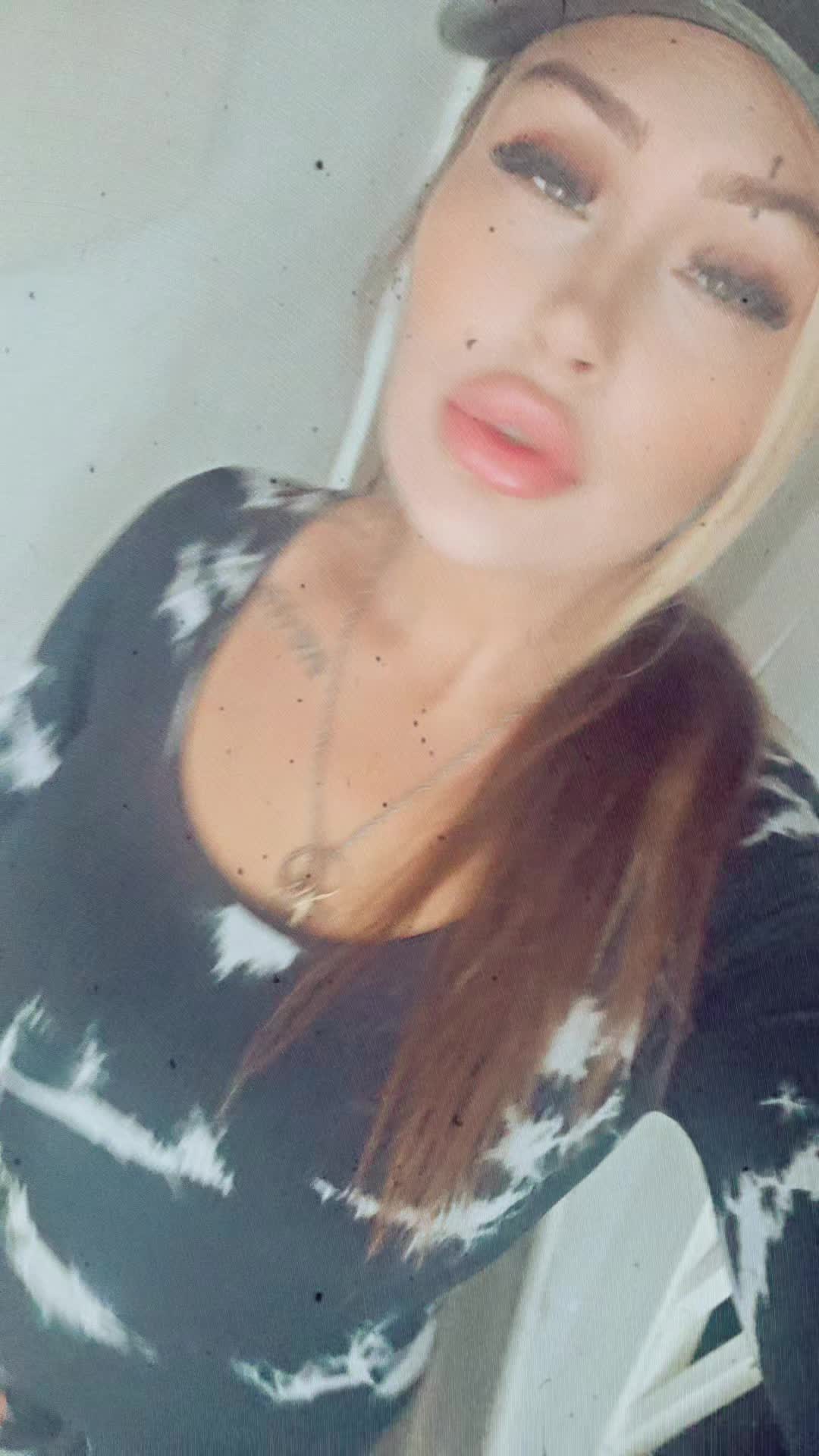@siobhanbhm