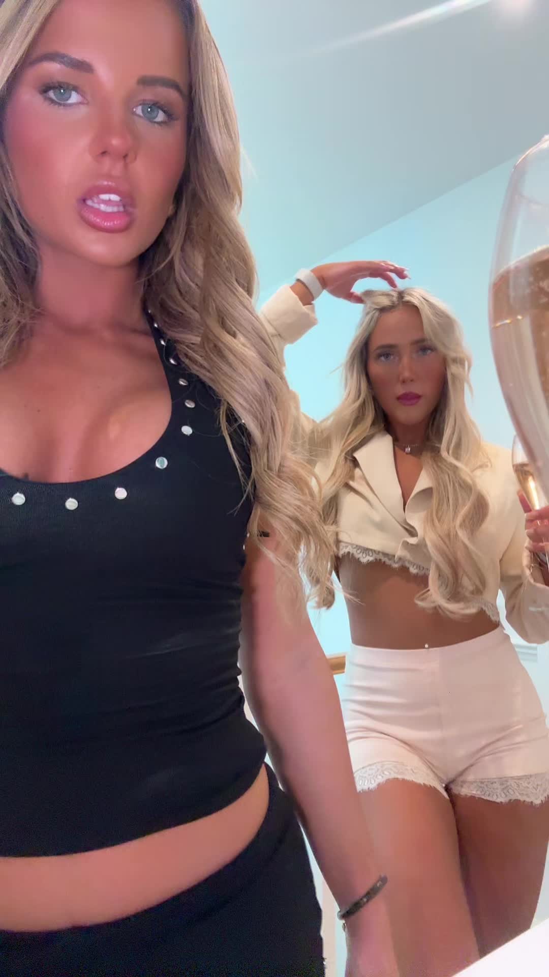 @KeiraHampson🦋