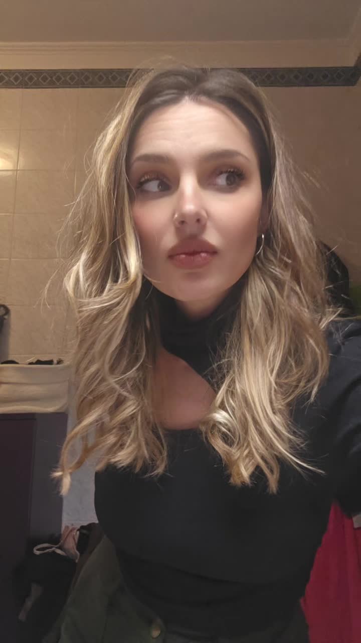 @C&agrave; Vell&eacute;