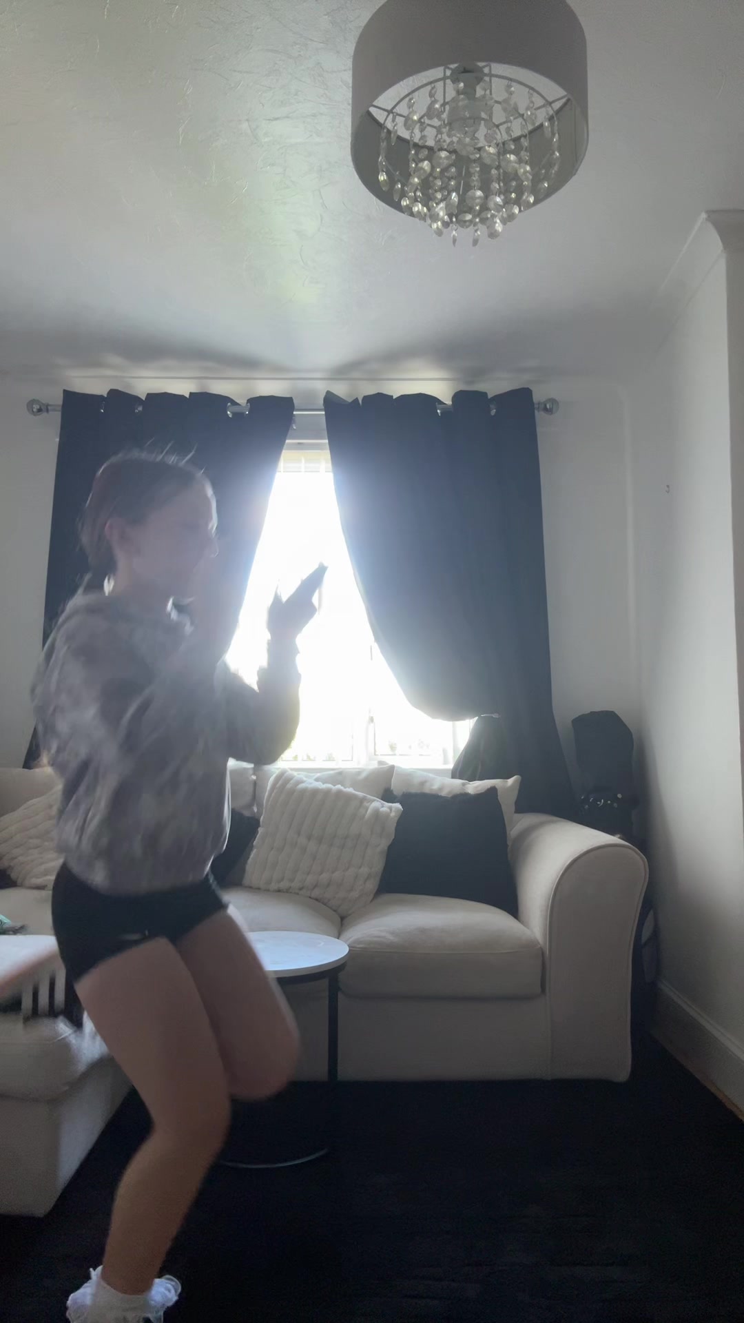 @&bull;maisie🦄🤍