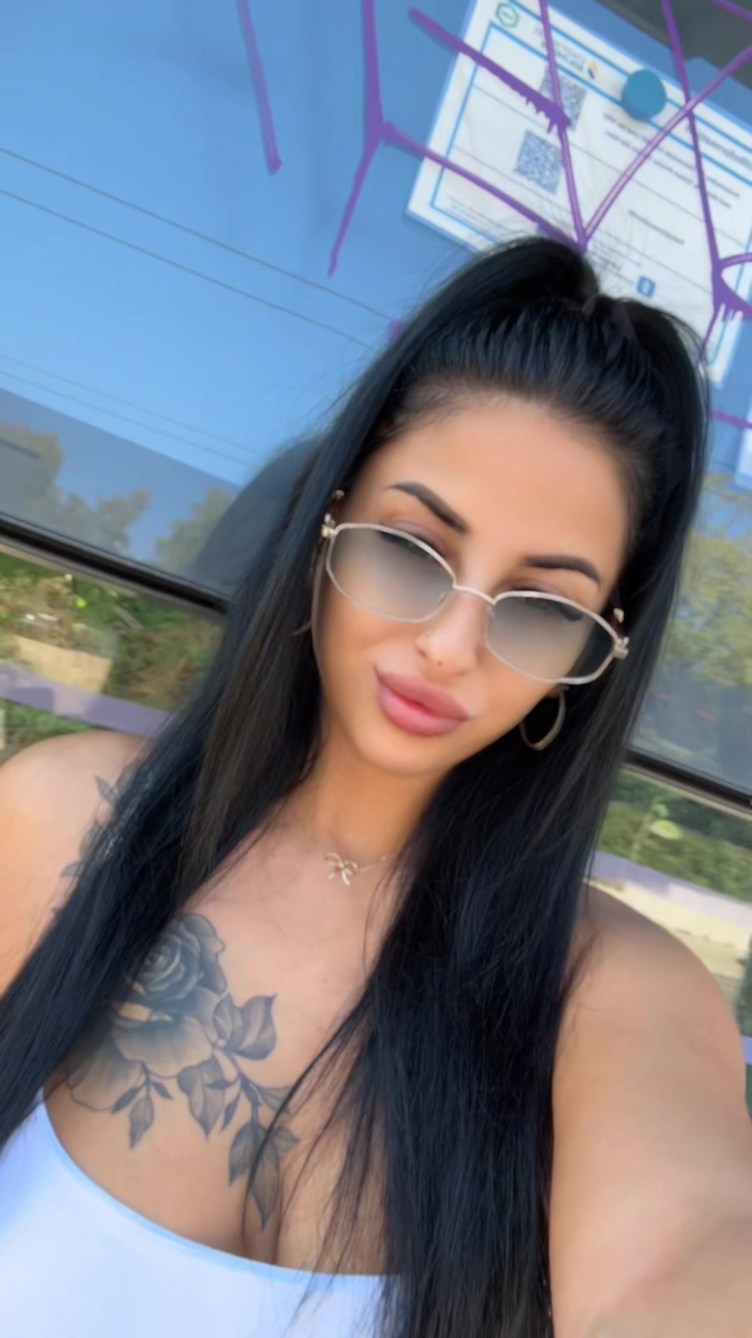 @Andreeea