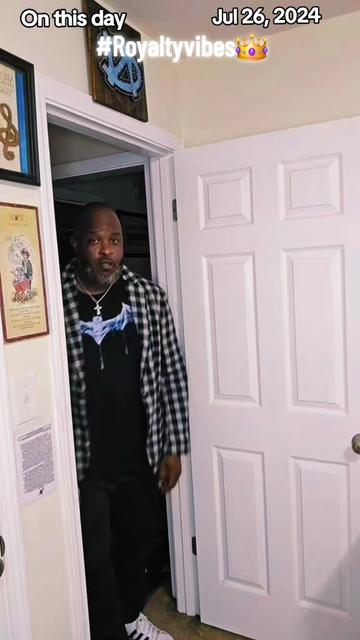 @Royaltyvibes👑King J