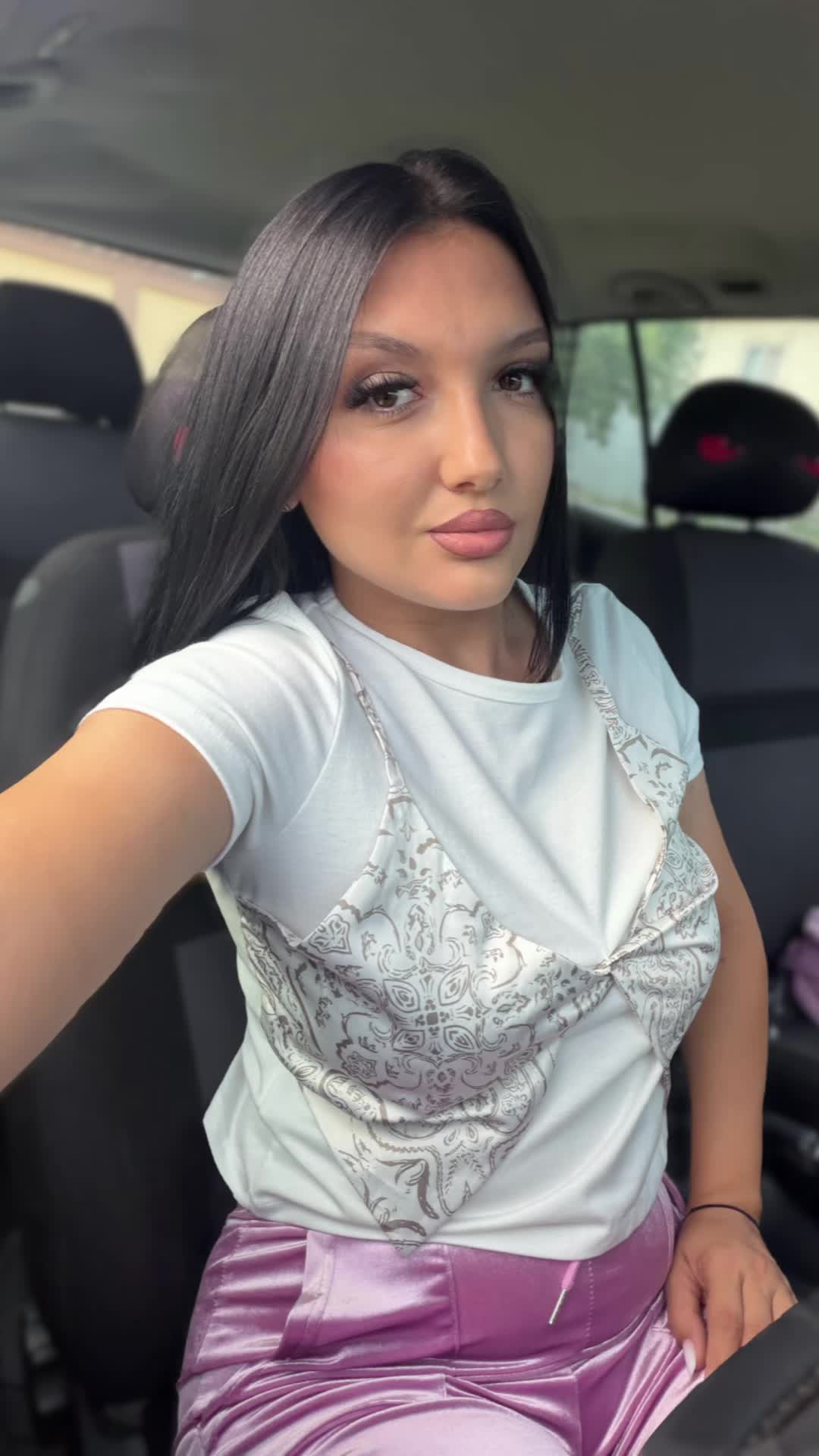 @Irinaaaan30