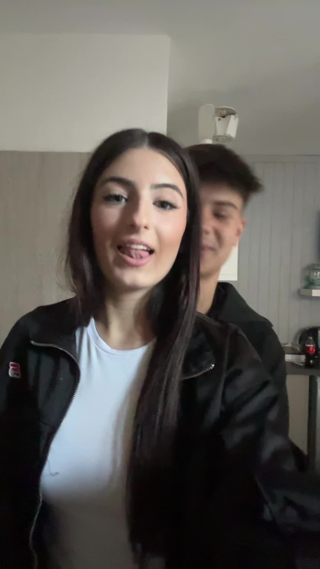 @jvvlcia___