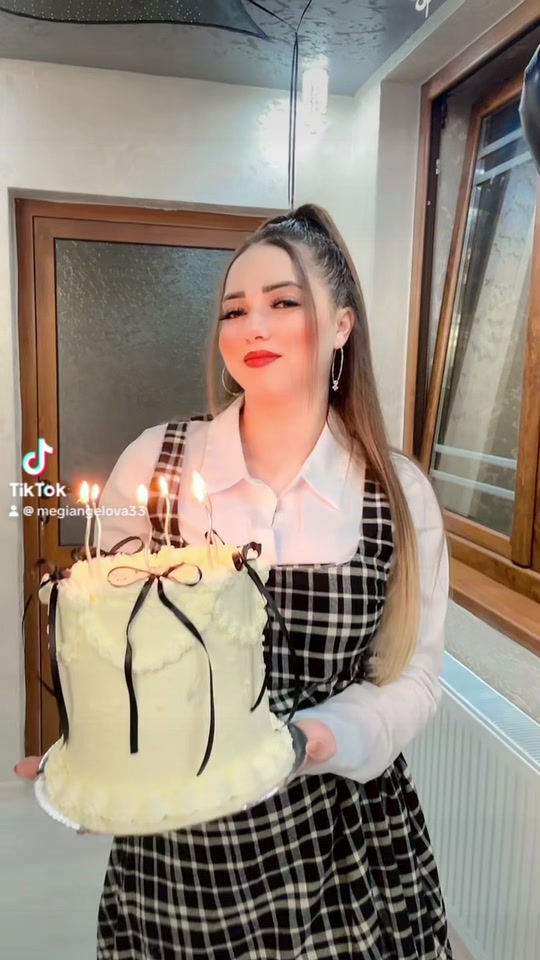 @Megiangelova
