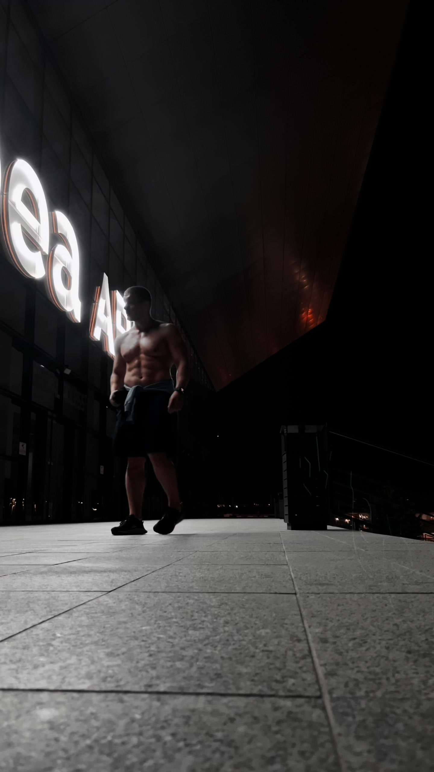 @24fitcoach.emil