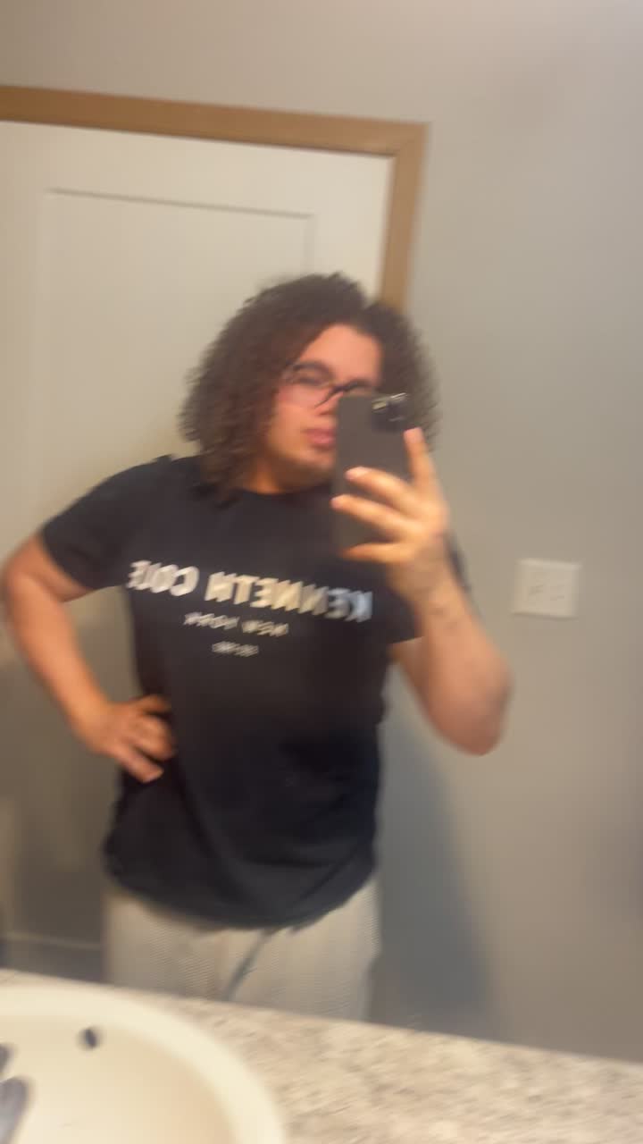 @T&uuml; G0lD&iuml;&iuml;$$ R&iuml;&ccedil;h&aelig;rd