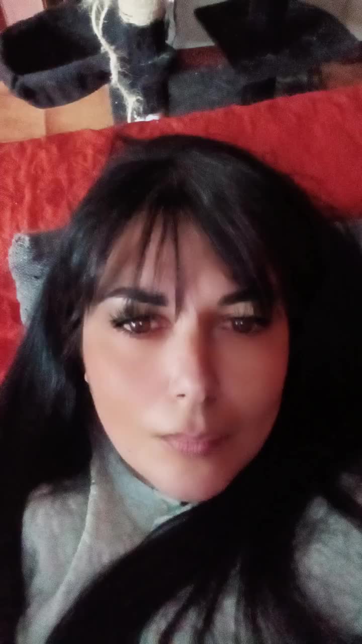 @donna ciretta bella