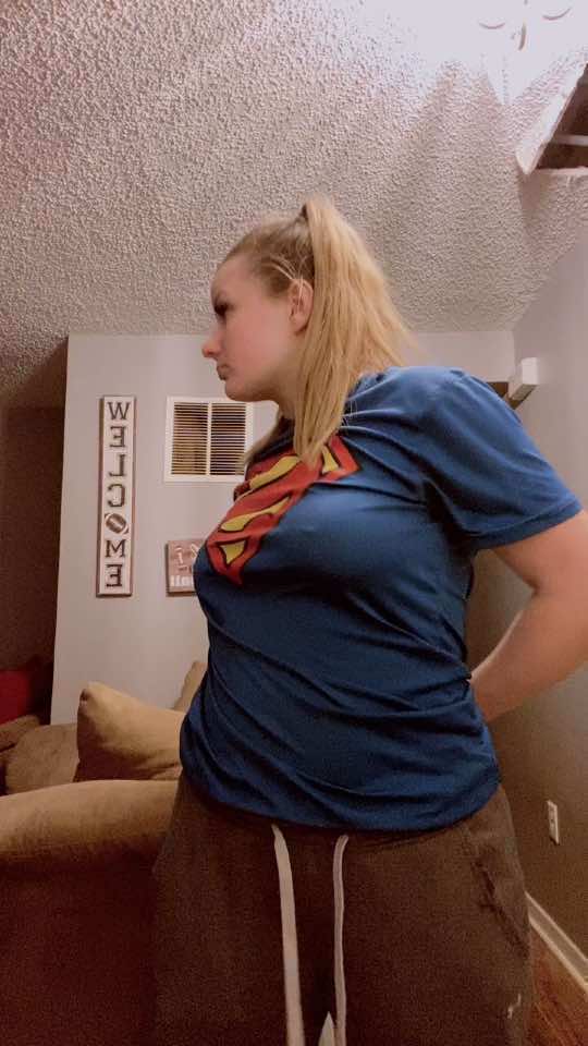@Danielle_Row51!