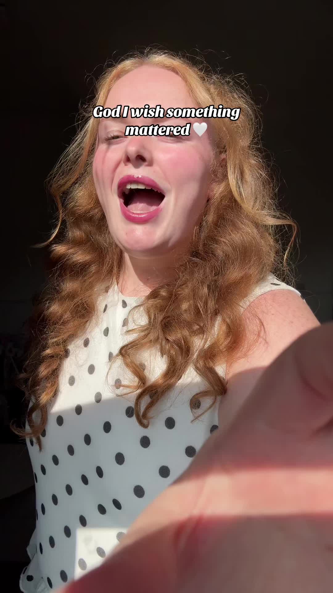 @elladonnelly_xo