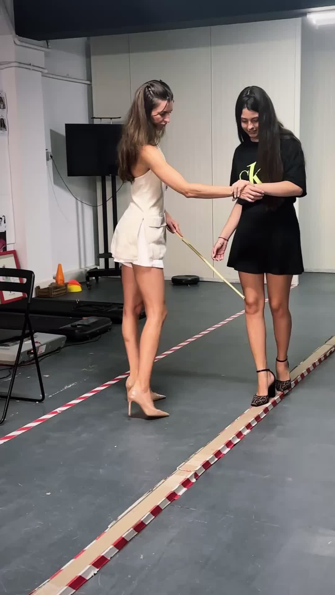 @Profa de Modeling