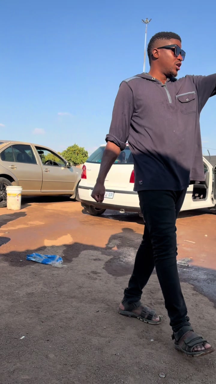 @Mondli Skosana