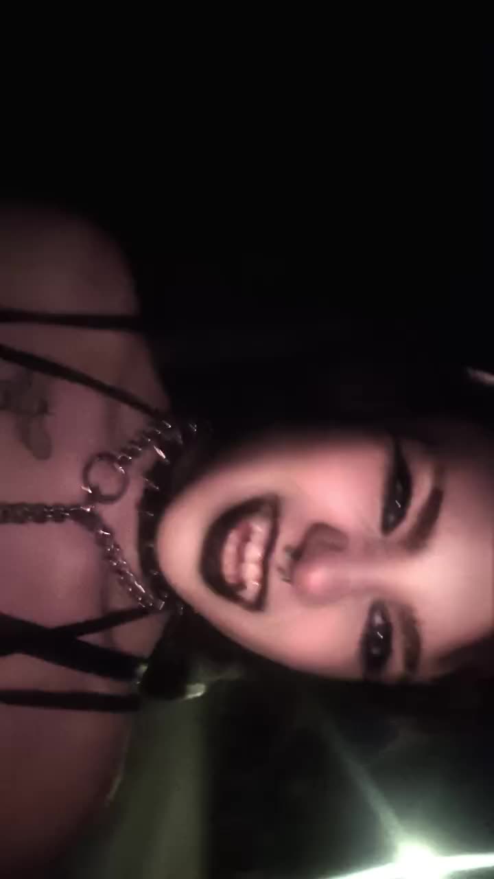 @youfoundthorn171
