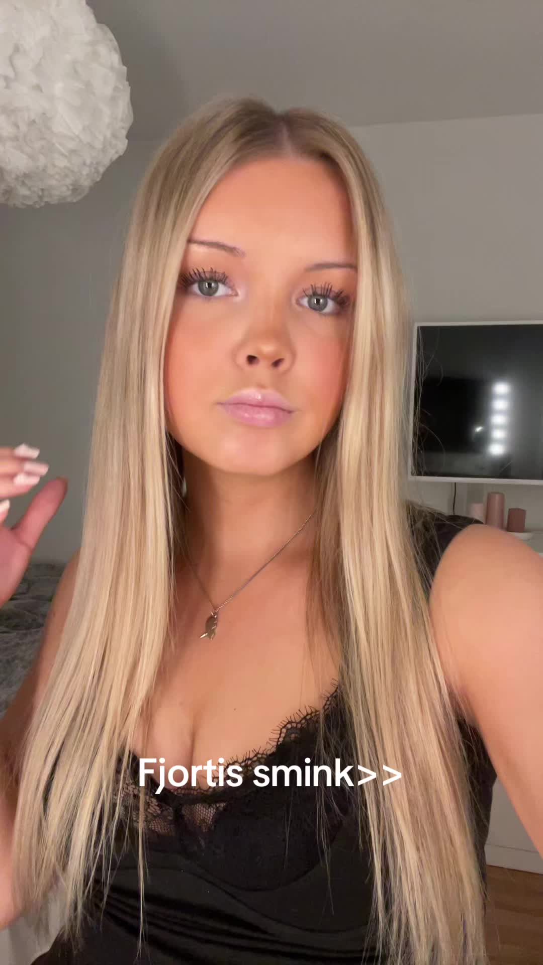 @Siri