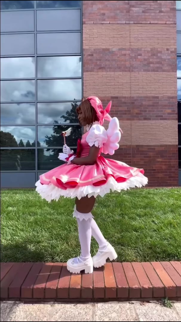 @Tori 🎀