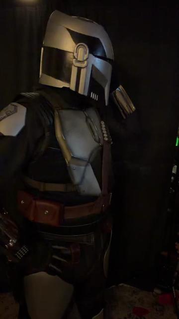 @Glueguncosplay94