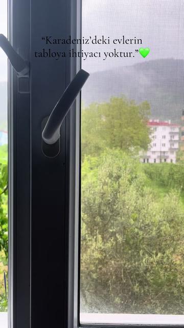 @G&ouml;n&uuml;l Karaoğlu