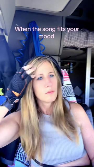 @TruckerQueen77