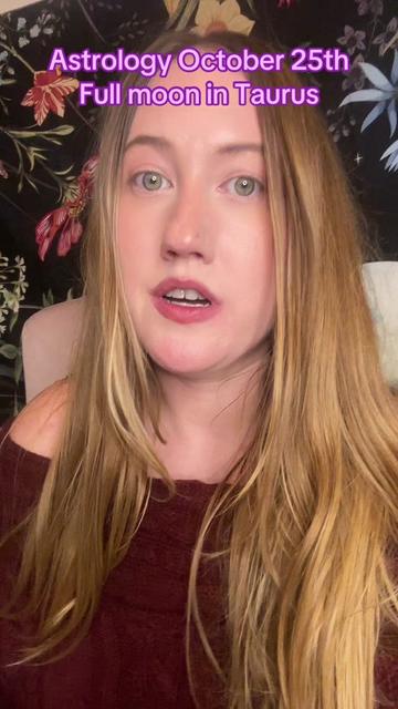 @JenniMoonEnergy