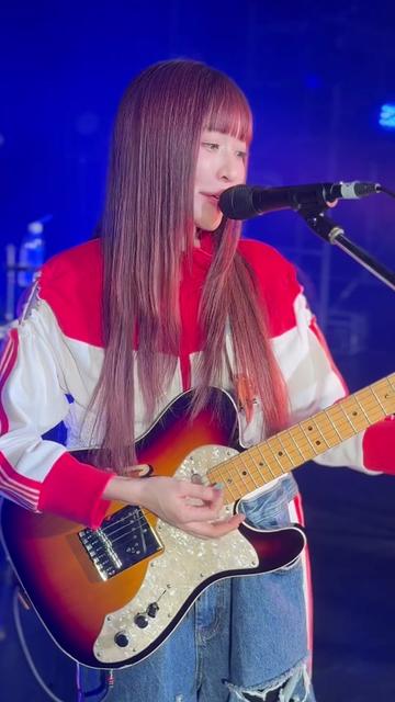@SILENT SIREN (サイサイ)