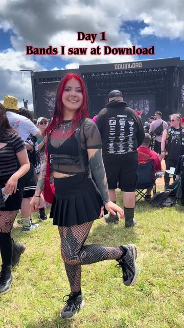 @Evie 🖤