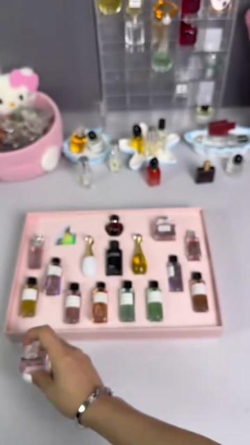 @LEISHASHOP