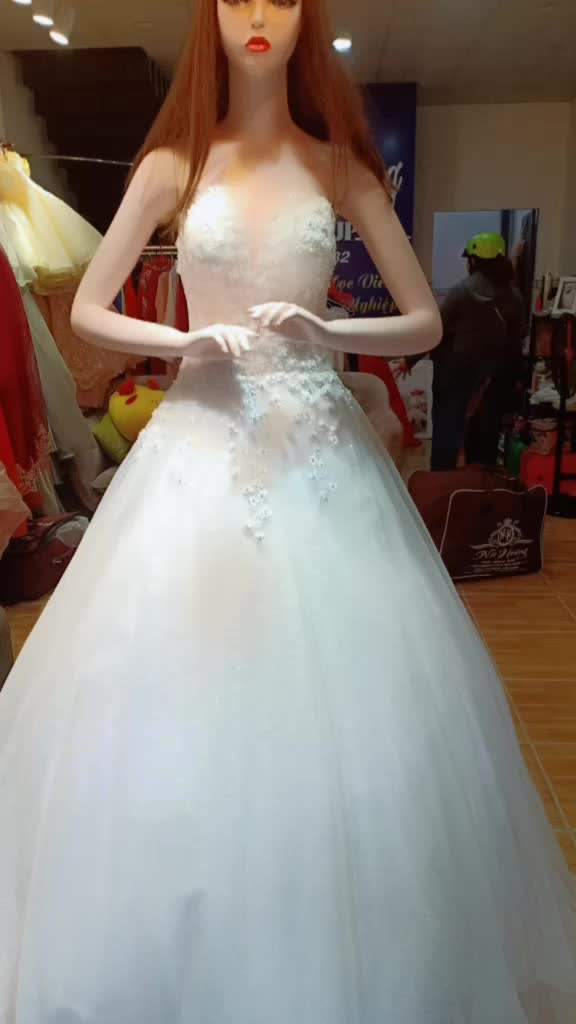 @Nữ Hoàng