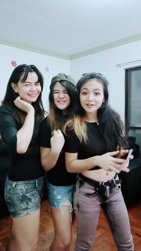 @Mendoza Sisters