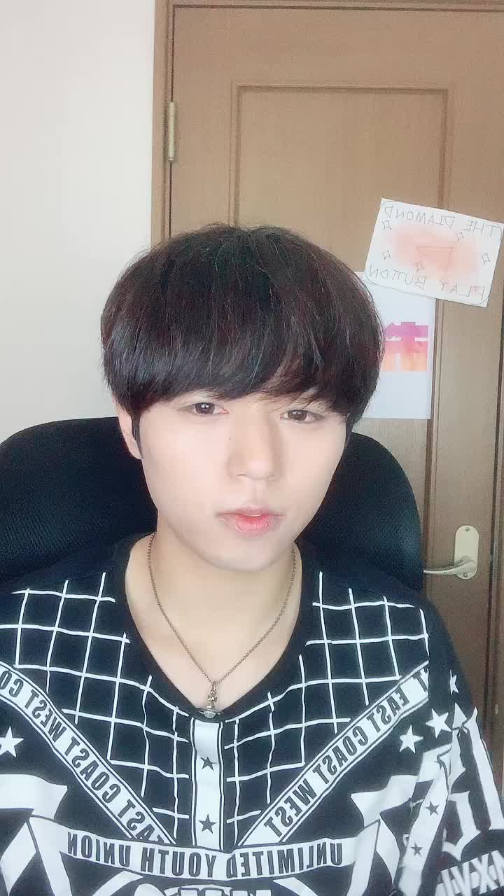 @りお【YouTuberのほう】