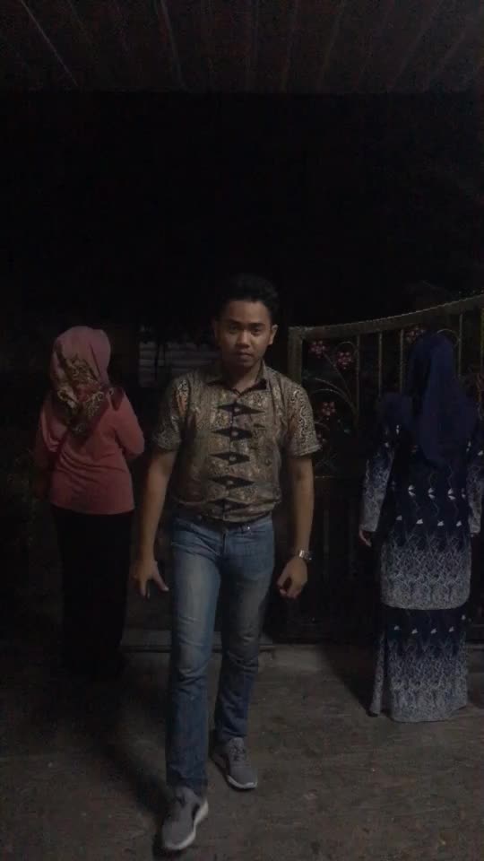 @haslyzaa