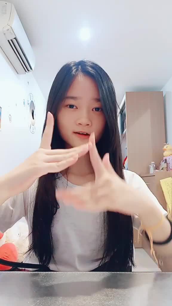 @j.l.z.y