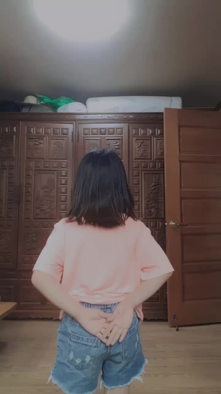 @최고은
